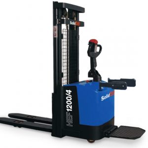 Gerbeur électrique HEF1200/4 avec poste de conduite, hauteur de levage 90 - 4.000 mm, capacité de charge 1.200 kg, SolidHub